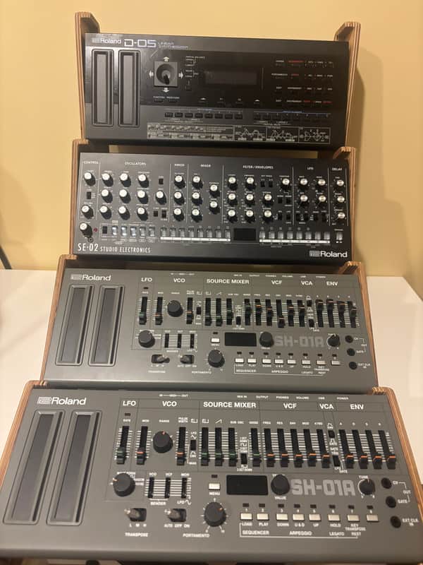 Roland Boutique Quad Stand 4-tier TB-03 TR-09 SH-01A D-05 SE-02 JX-08 TR-08 - Oak image 1