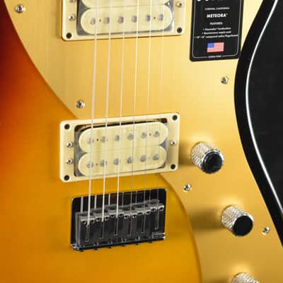 Fender American Ultra II Meteora Ultraburst Ebony Fingerboard image 3