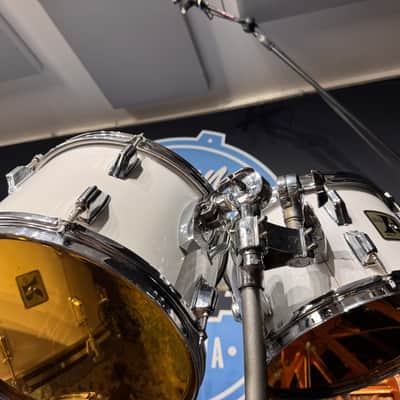 Rogers - 1978 Nine Piece Memriloc Drum Set. Excellent! - White image 8