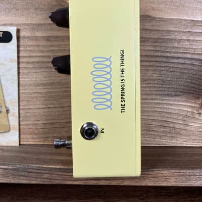 Danelectro Spring King Junior 2024 - Present - Yellow image 4