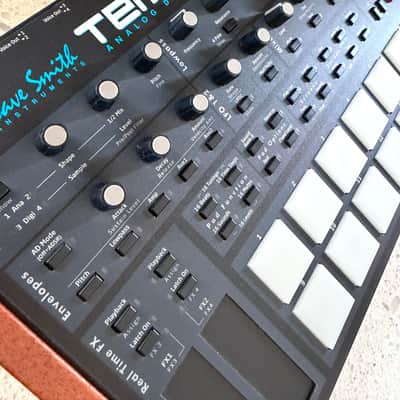 Dave Smith Instruments Tempest 6-Voice Drum Machine MINT image 7