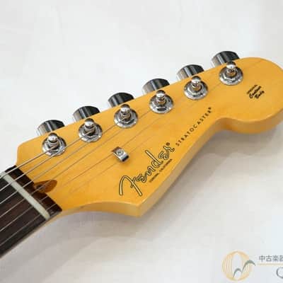 Fender American Professional II Stratocaster Miami Blue Bild 4