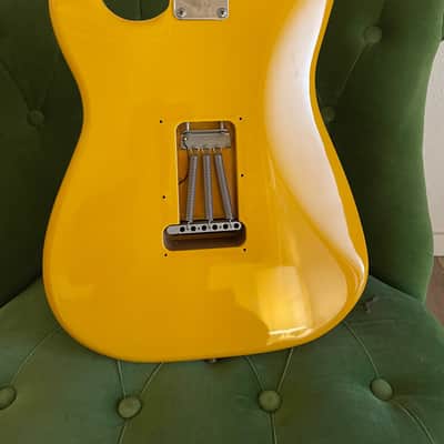 Fender Japan Stratocaster ST-700 SPL Rebel Yellow 1986 Rebel Yellow image 5