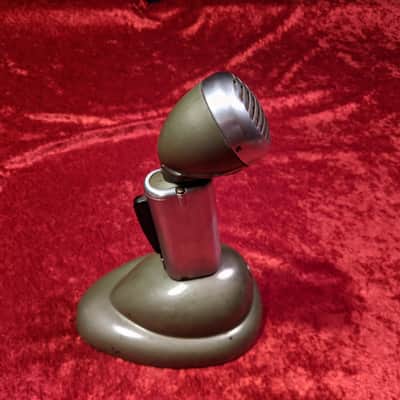 VINTAGE Shure Brothers Inc S36 520SL Green Bullet Controlled Magnetic Microphone Green/silver RARE image 1
