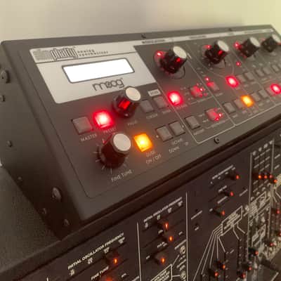 Moog Slim Phatty 2010s - Black image 2