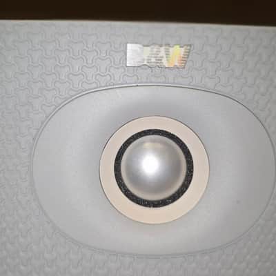 B&W DM601 S3 Bookshelf Speakers - Enjoyed & Sound Amazing - Pair image 8