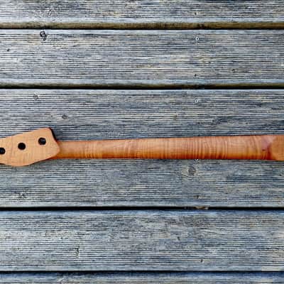 Tele Bass neck, flamed roasted maple image 4