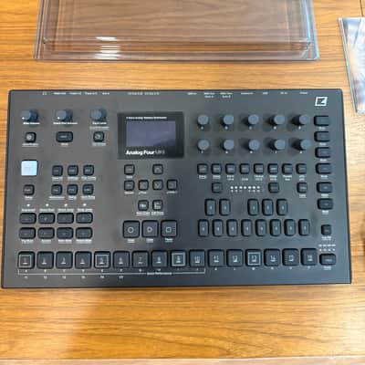 Elektron Analog Four MKII 4-Voice Tabletop Analog Synthesizer 2020 - Present - Black image 9