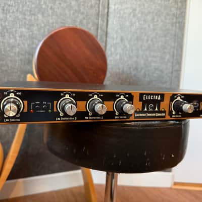 Kush Audio Electra Dual-Channel Electrified Transient Equalizer 2010s - Brown / Black image 4