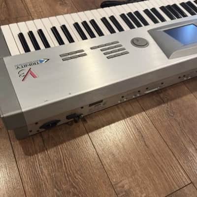 Korg Trinity V3, 61 Keys With MOSS Board. Bank M image 7