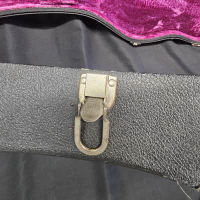 Early Gibson 1960s - 70s Les Paul Hard Shell Case, Purple Lining - Black image 5