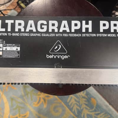 Behringer Behringer Ultragraph Pro FBQ1502HD 15-Band Stereo EQ image 2