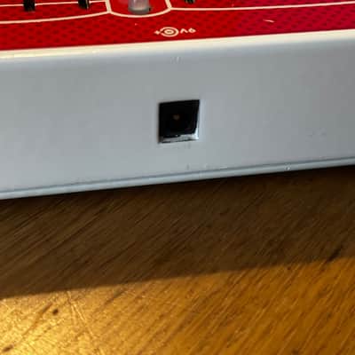 Electro-Harmonix POG2 Polyphonic Octave Generator 2009 - Present - Red / White image 6