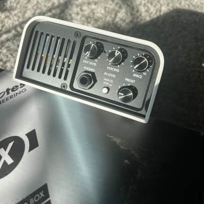 Two Notes Torpedo Captor X 8ohm Stereo Reactive Load Box / Attenuator 2020 - White image 2