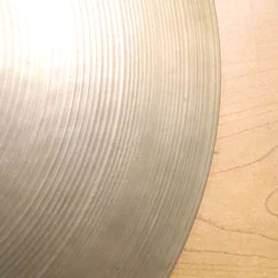 Zildjian 14" A. Avedis Thin Crash Cymbal 698g's Vintage 1970's image 4