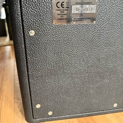 Fender Hot Rod Deluxe 112 Enclosure 80-Watt 1x12" Guitar Speaker Cabinet Black image 4