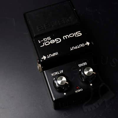 Boss SG-1 Slow Gear (Black Label) 1979 w/ original box image 5