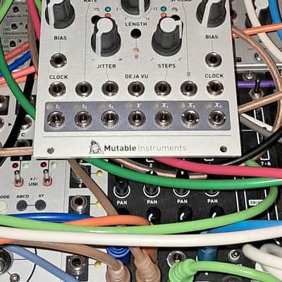 Mutable Instruments Marbles image 6