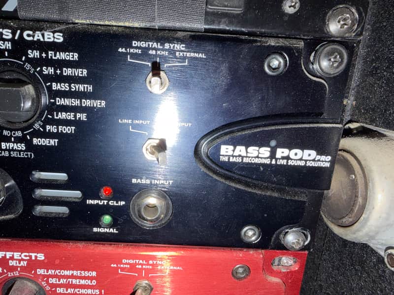 Line 6 Bass POD xt Pro Rackmount Multi-Effect and Amp Modeler 2003 - 2008 - Black
