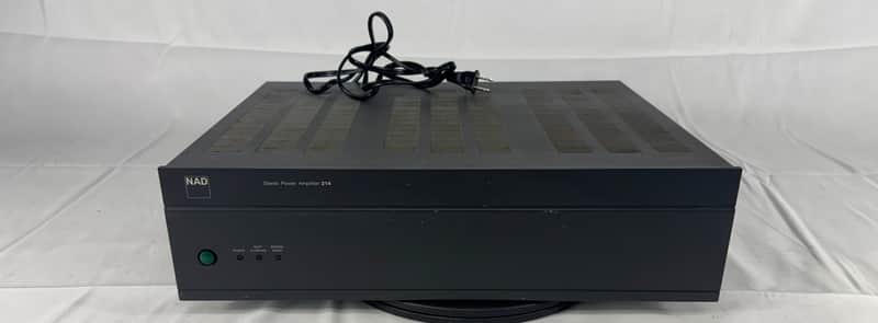 NAD 214 Stereo Power Amplifier - Black