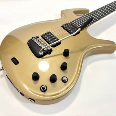 Parker Fly Deluxe Vibrato 1997 Antique Gold image 6