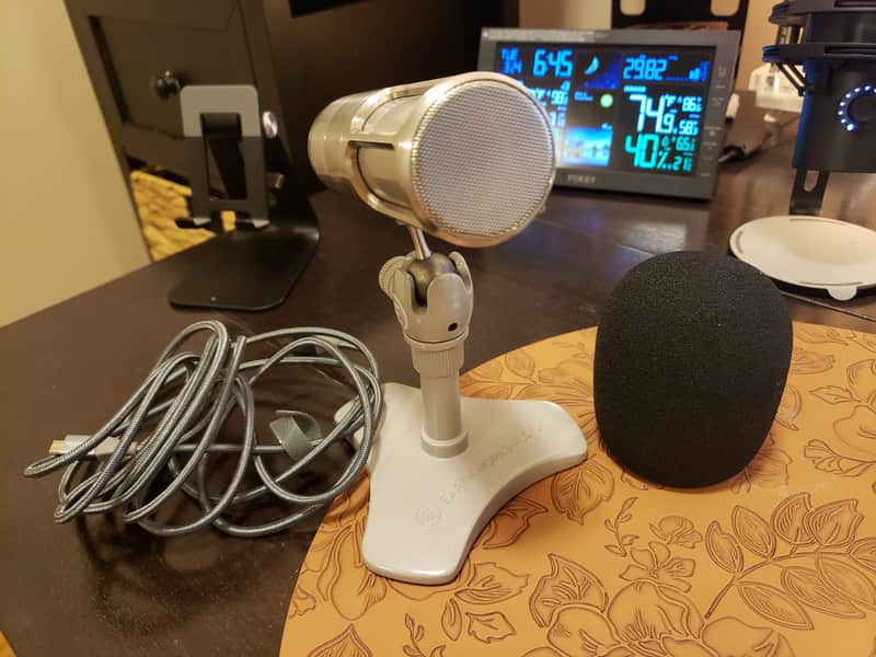 Earthworks ICON Cardioid USB Condenser Microphone + Triad | Reverb