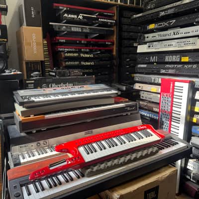 Roland AX-1 Keytar RED Vintage 45 key MIDI Controller keyboard //ARMENS// image 3