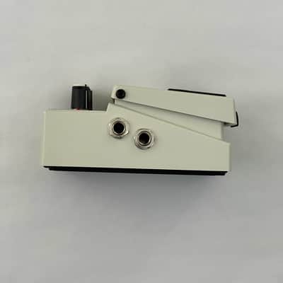 Boss NS-2 Noise Suppressor (Silver Label) 1989 - Present - White image 3