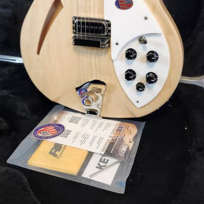 Rickenbacker 330 Maple Glo Semi-Hollow Guitar, w/HSC image 3