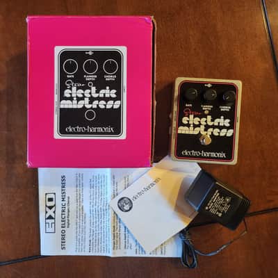 Electro-Harmonix Stereo Electric Mistress Flanger / Chorus 2007 - Present - Black / Pink image 3