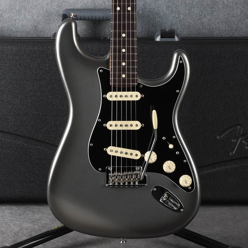 Fender American Professional II Stratocaster Mercury - 2nd Hand image 1
