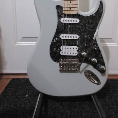 ~Cashified~ Kramer Strat-Style Pewter Rock 'n' Roller image 6