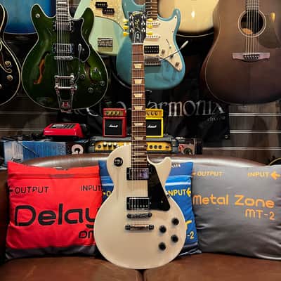 Gibson Les Paul Studio with Vintage Tuners 2012 - Alpine White image 1
