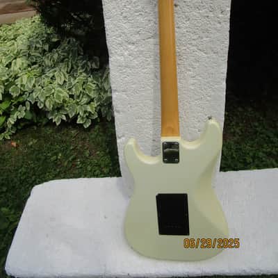 Cruise Stratocaster Guitar, 1980's, Made In Korea, White, Clean image 7