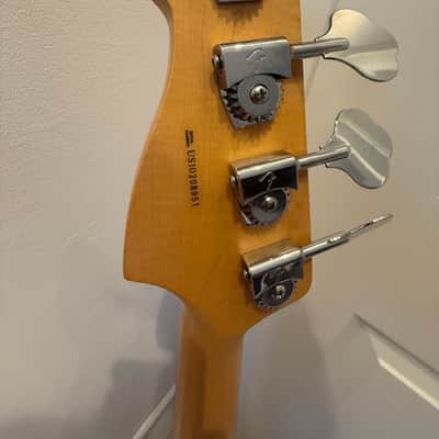 Fender American Standard Precision Bass with Rosewood Fretboard 2008 - 2016 - Olympic White image 4