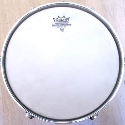 10" x 10" Yamaha Tom Drum - Vintage image 8