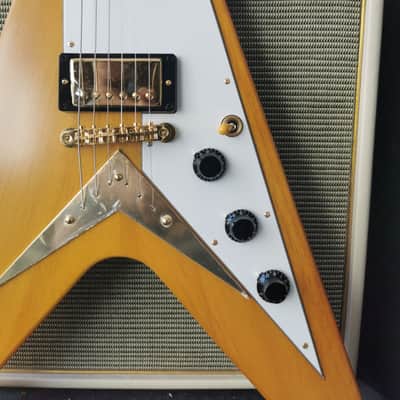 Epiphone 1958 Korina Flying V (White Pickguard) 2023 - Aged Natural image 9