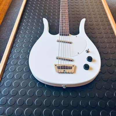 Jerry Jones Baritone / 6 String Bass 88-90 - White image 2