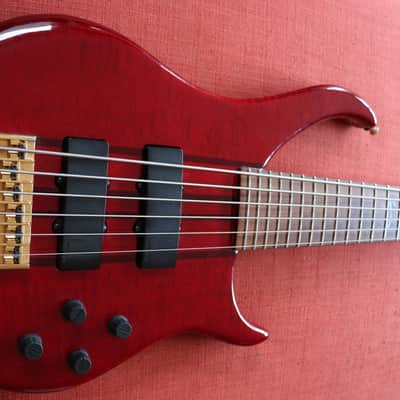 Peavey Cirrus 6 String Bass Red USA + Original Hard Shell Case image 4