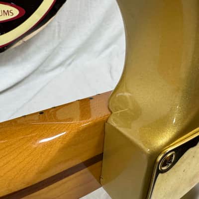 Fender 50th Anniversary Golden Stratocaster Guitar 2004 - Aztec Gold / Maple neck image 24