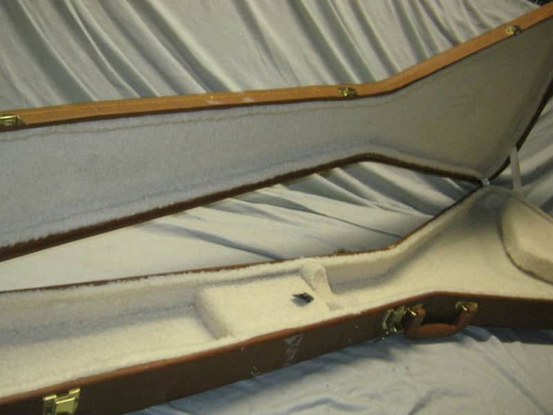 80's HONDO 860 XL FLYING V BASS CASE 137cm image 1