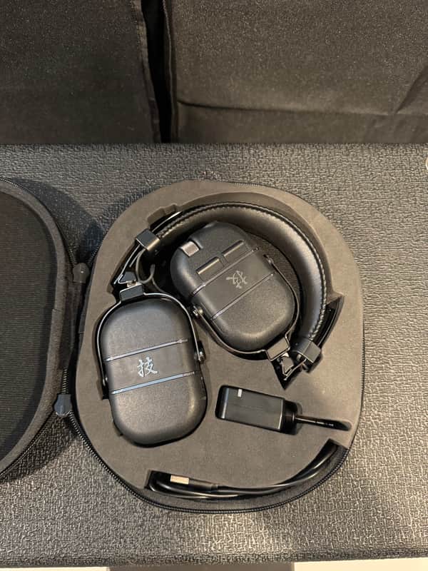Boss WAZA-AIR Bass Wireless Headphone Amp 2018 - Present - Black image 1
