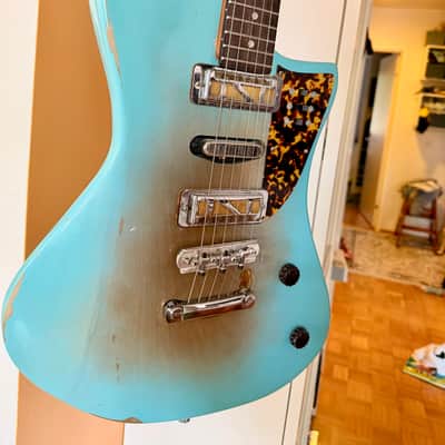 ABCO Bluey 2022 - Light Blue Sparkle Burst image 3
