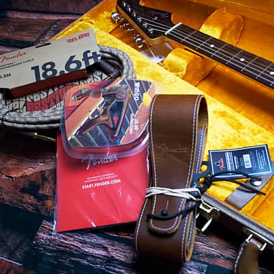 Fender FSR Limited Edition Hybrid II Japan Stratocaster 2023 - Walnut image 10