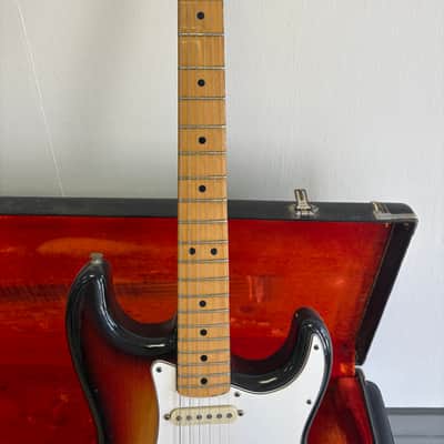 Fender Stratocaster 1975 - 3 color sunburst image 4