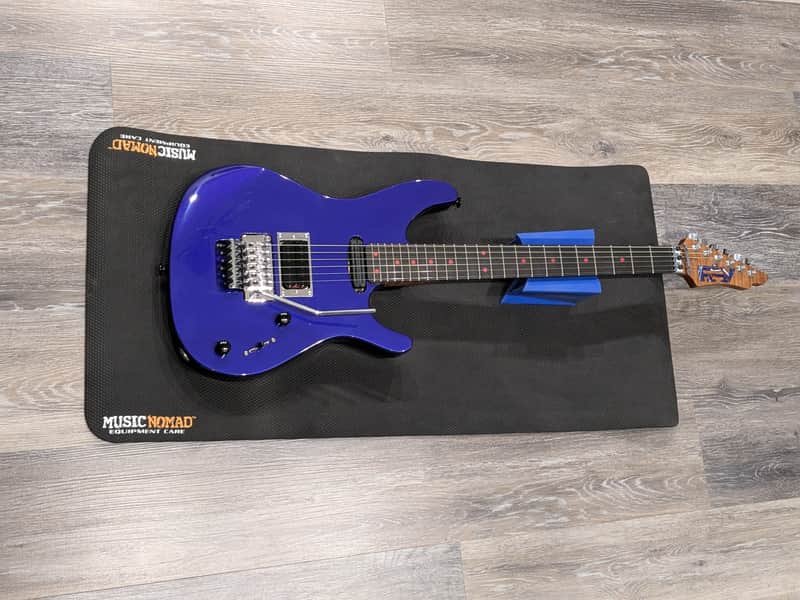 Video added | FAV Guitars Divebomb RHH Sapphire Blue | Gotoh tuners and locking nut | big brass sustain block and claw | 5 way switch image 1