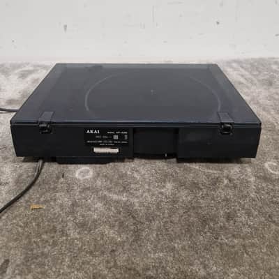 Akai AP-A305 - Semi Automatic Turntable - Black - Good image 11