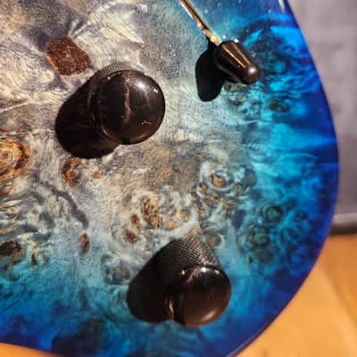 Kiesel Zeus 6 Multiscale Blue Burst w/ Original Gig Bag Absolutely Amazing Instrument image 9