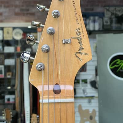 Immagine Fender Classic Player '50s Stratocaster 2018 - Sunburst - 4