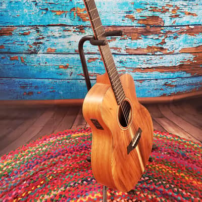 Taylor GS Mini-e Koa (2015 - 2022) With PRO GIG BAG/BACKPACKER image 1